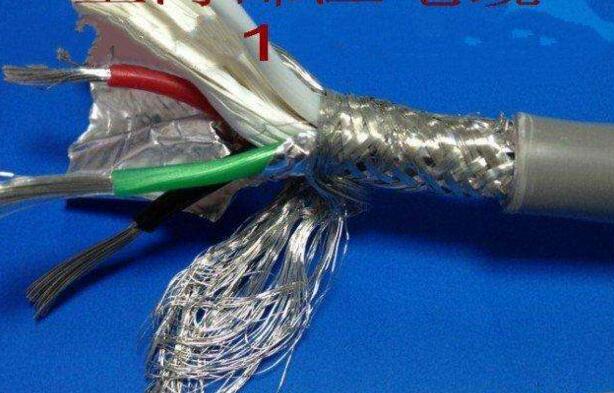 201706161405367713 201706161405367713